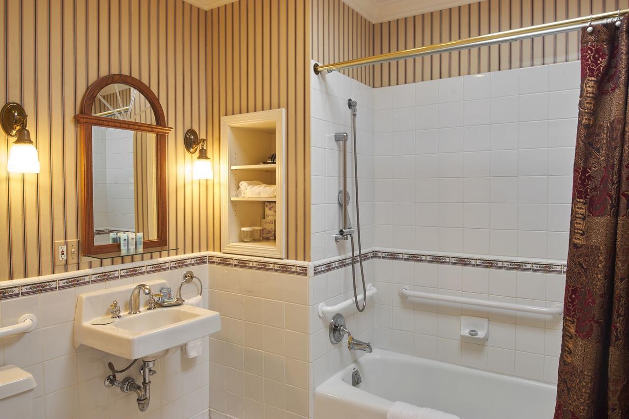 Hotel Mac Richmond Bagian luar foto