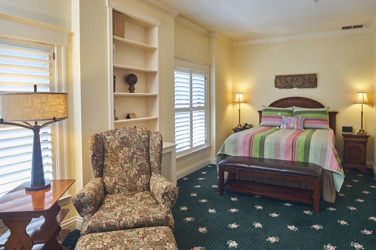 Hotel Mac Richmond Bagian luar foto