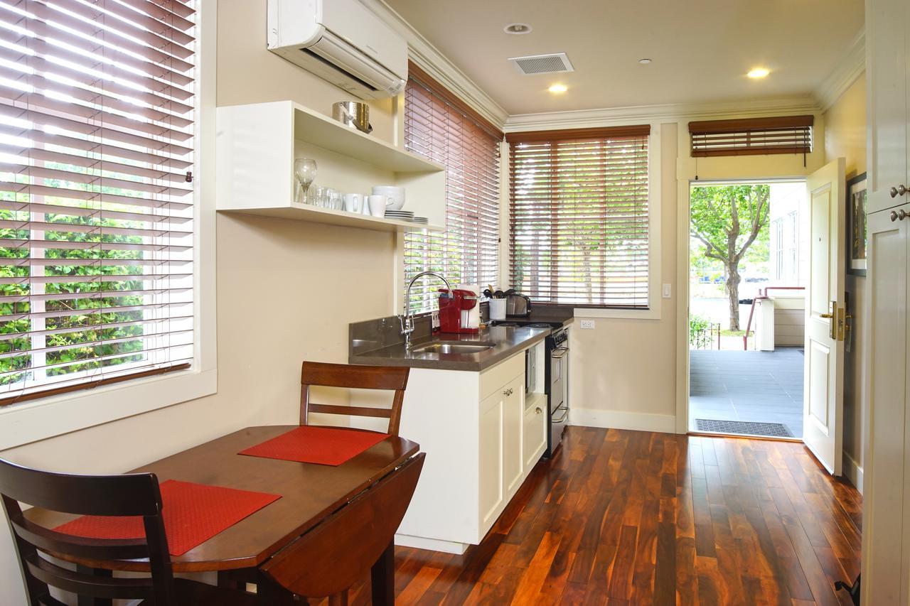 Hotel Mac Richmond Bagian luar foto